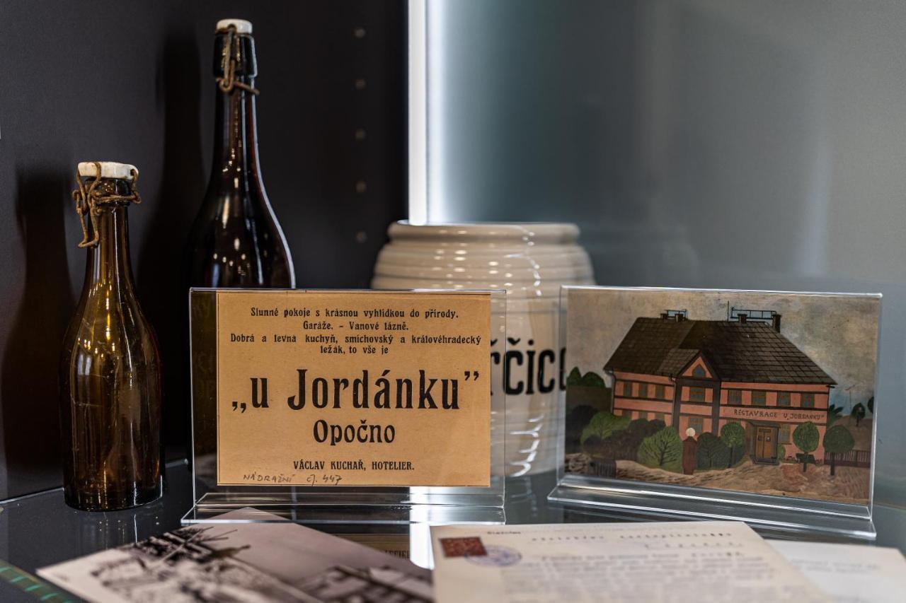 Hotel Jordanek Opočno Екстериор снимка