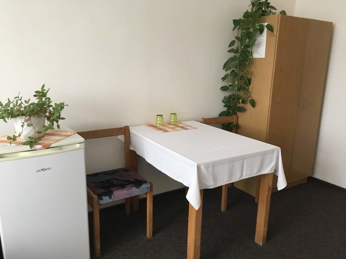 Hotel Jordanek Opočno Екстериор снимка